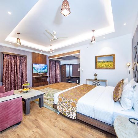 Solar Residency, Srinagar Hotel Екстериор снимка